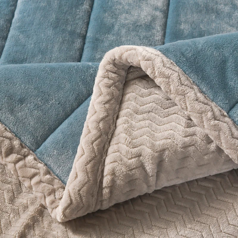 ADORNE Premium Blanket