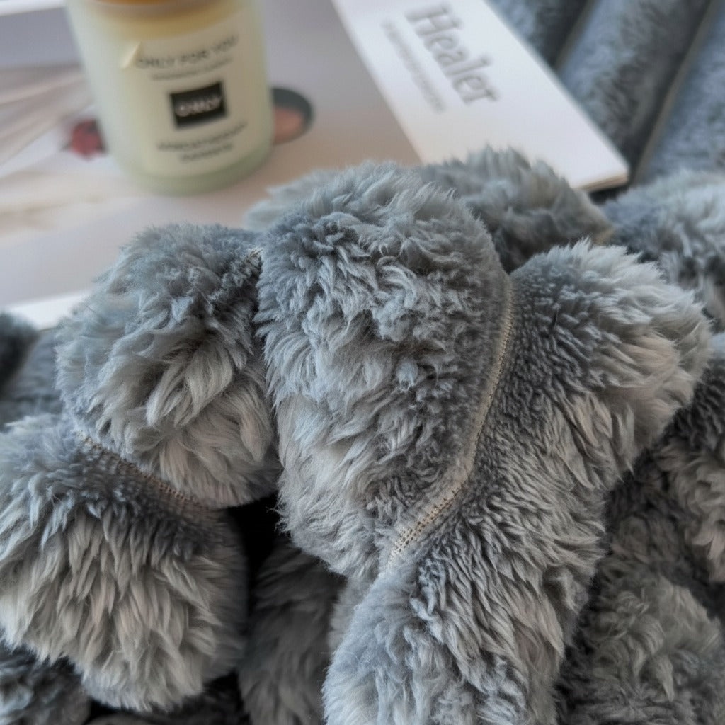 ELORA Luxury Blanket